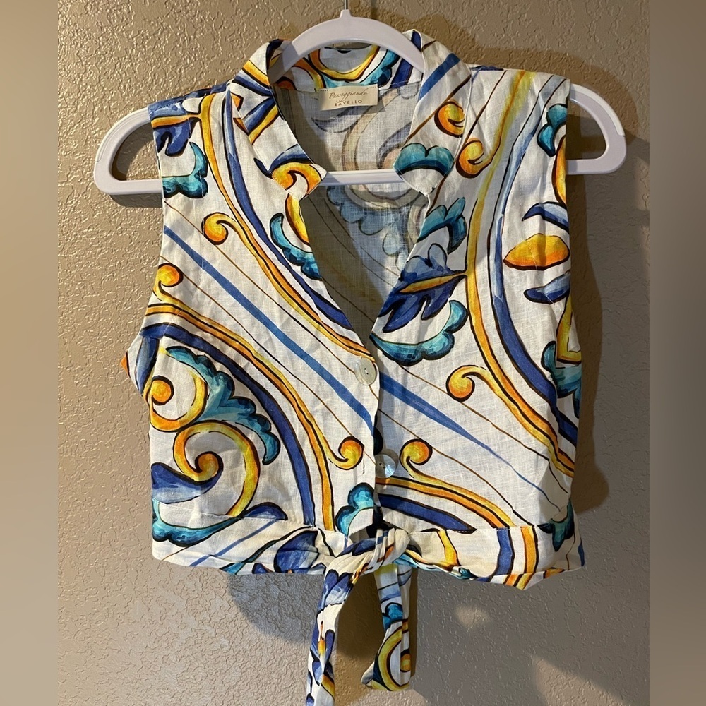 Vibrant Blue and Yellow Patterned Sleeveless Button Down Shirt